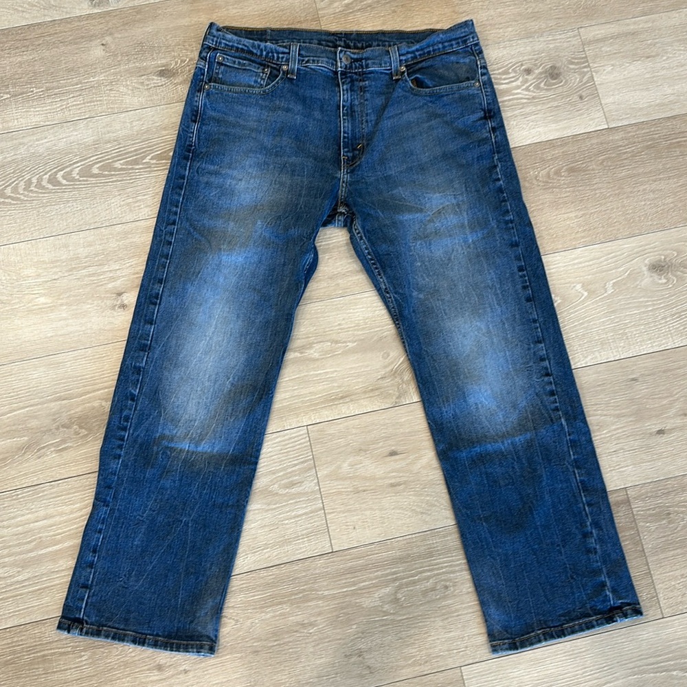 Barely worn Men’s Levi’s 569 34x30 Jeans